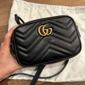 Gucci AUTHENTIC GG Marmont Mini Shoulder Bag EUC